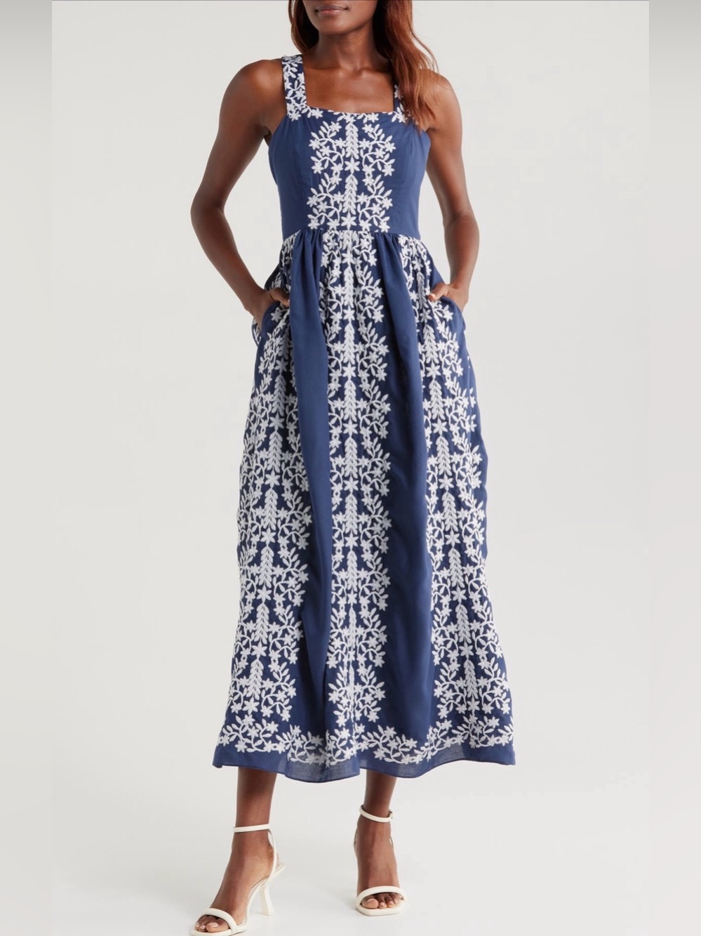 Julia Jordan Floral Embroidered Maxi Dress with pockets size 8 NWT